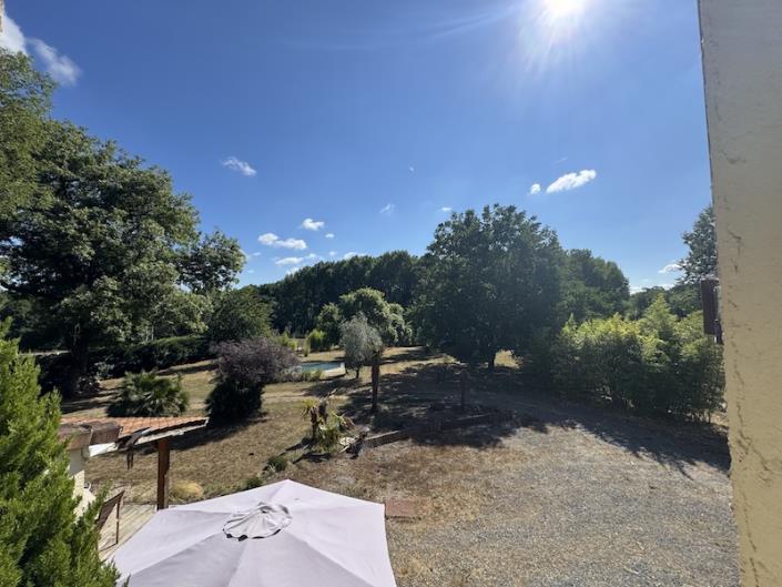 Image No.2-Maison de 3 chambres à vendre à Montguyon