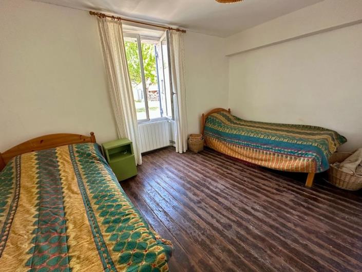 Image No.5-3 Bed Country House for sale