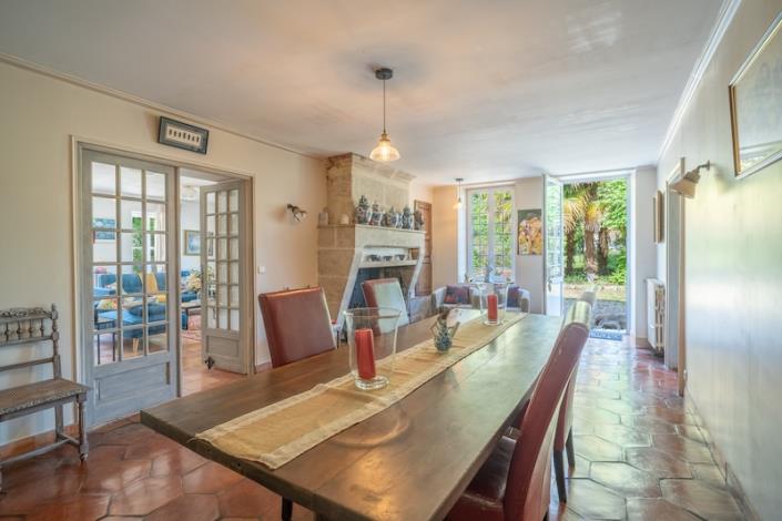 Image No.11-Maison de campagne de 5 chambres à vendre à Montguyon