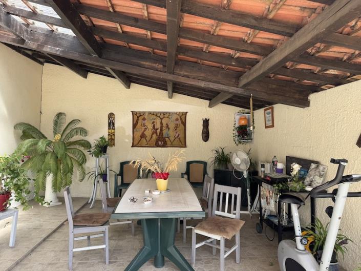 Image No.9-3 Bed House for sale