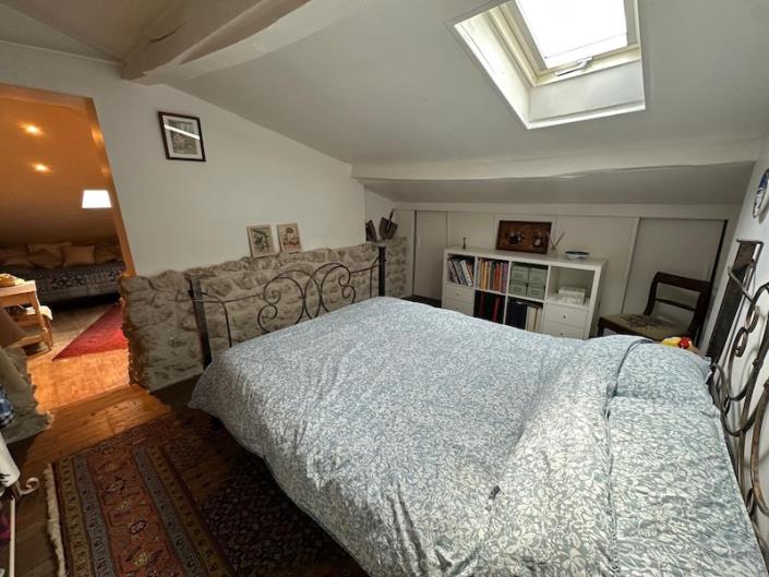 Image No.7-2 Bed House for sale