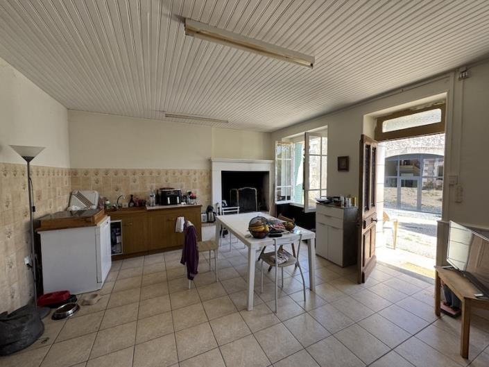 Image No.10-8 Bed Country Property for sale