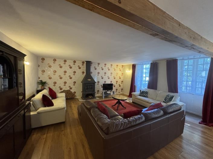 Image No.12-6 Bed Country House for sale