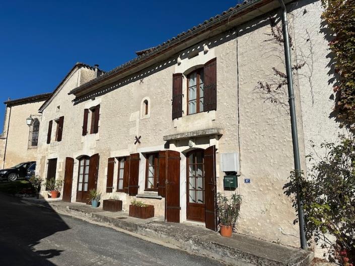 Image No.1-Maison de village de 3 chambres à vendre à Saint-Paul-Lizonne