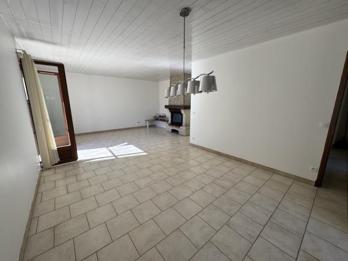 Image No.3-Bungalow de 3 chambres à vendre à Montguyon