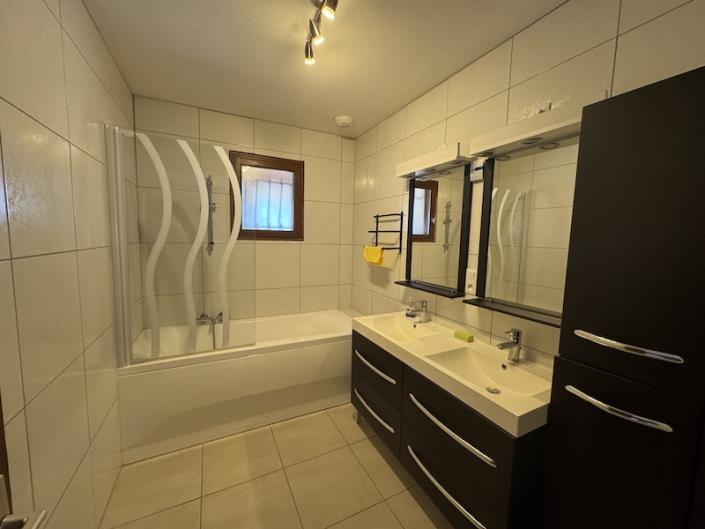 Image No.9-Bungalow de 3 chambres à vendre à Montguyon