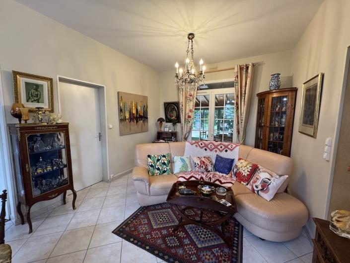 Image No.3-2 Bed Bungalow for sale