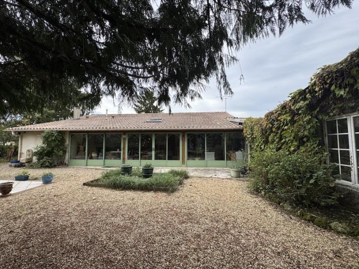 Image No.9-2 Bed Bungalow for sale