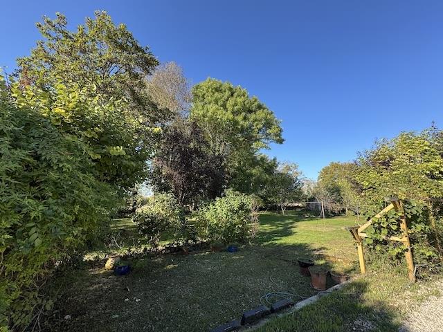 Image No.3-Propriété de pays de 4 chambres à vendre à Verteillac