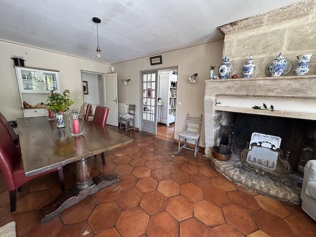 Image No.2-5 Bed Country Property for sale