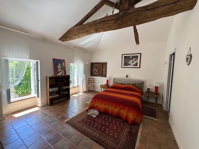 Image No.7-5 Bed Country Property for sale