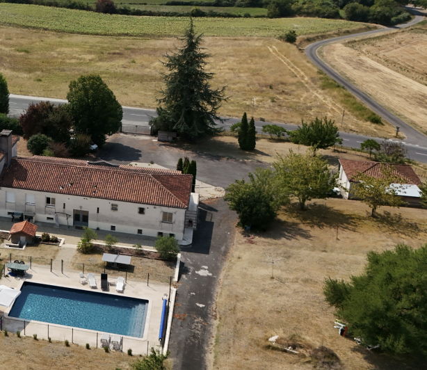 Image No.8-4 Bed House for sale