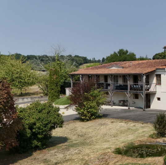 Image No.2-Duplex de 4 chambres à vendre à Aubeterre-sur-Dronne