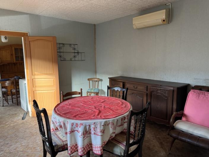 Image No.3-2 Bed House for sale