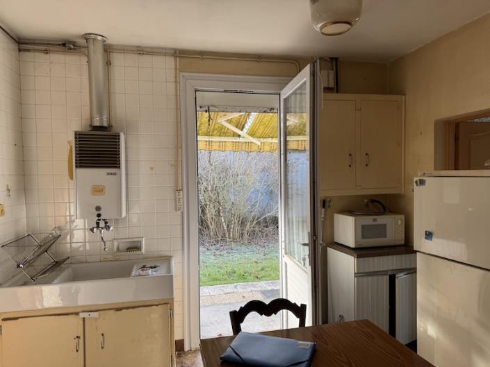 Image No.6-2 Bed House for sale