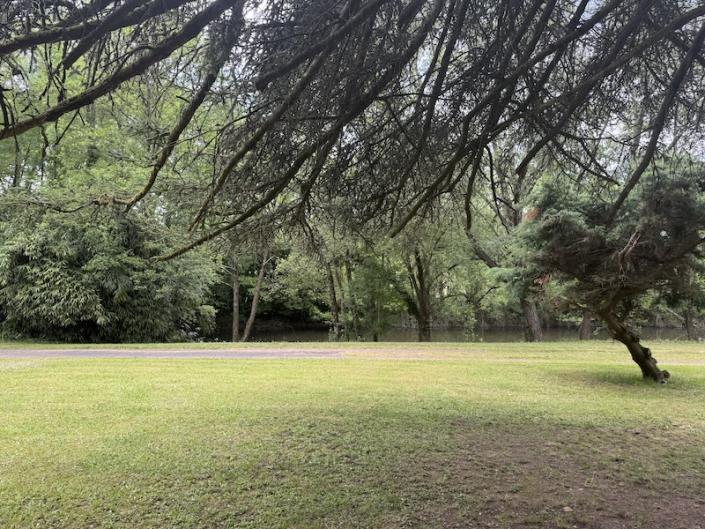 Image No.6-Maison de campagne de 4 chambres à vendre à Chalais