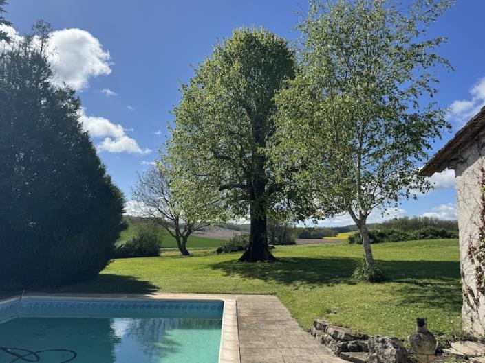 Image No.2-5 Bed Country House for sale