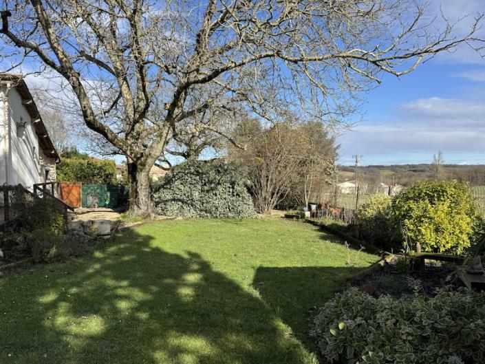 Image No.9-Propriété de pays de 3 chambres à vendre à Montmoreau-Saint-Cybard