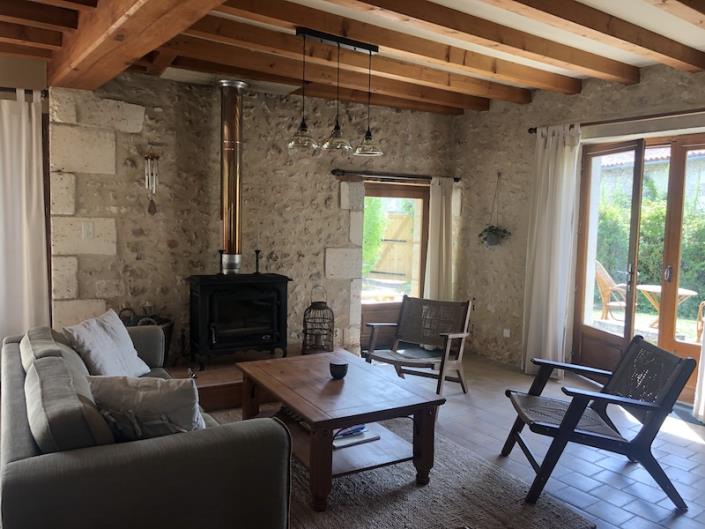 Image No.2-4 Bed Country House for sale