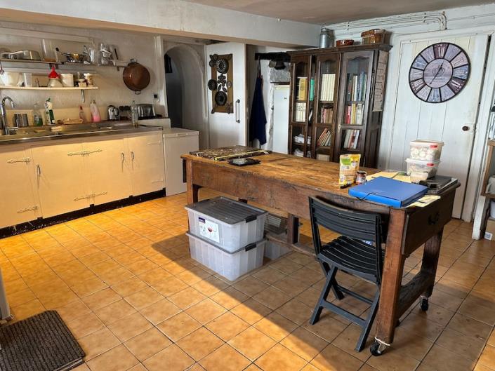 Image No.3-8 Bed Village House for sale