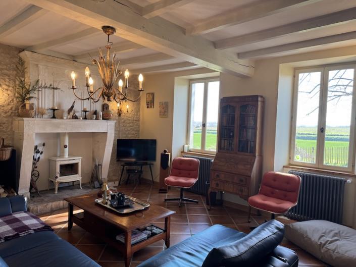 Image No.5-Propriété de pays de 4 chambres à vendre à Léoville