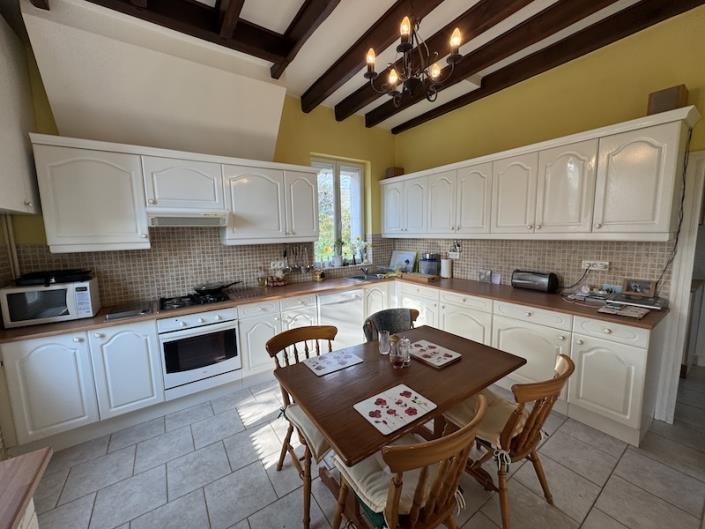 Image No.4-5 Bed Village House for sale