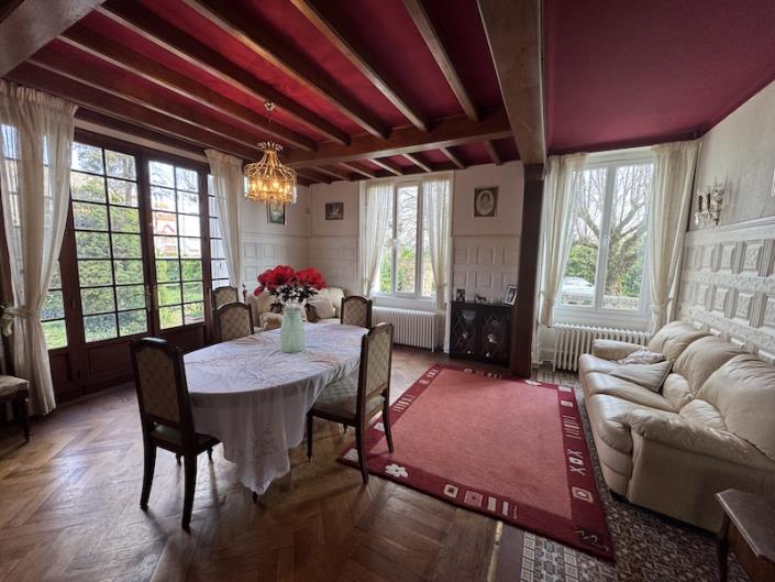 Image No.6-5 Bed Village House for sale