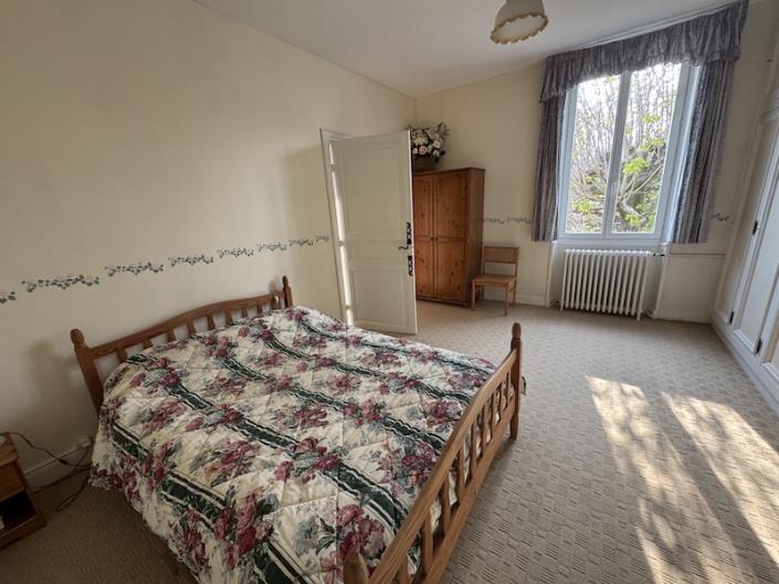 Image No.7-5 Bed Village House for sale