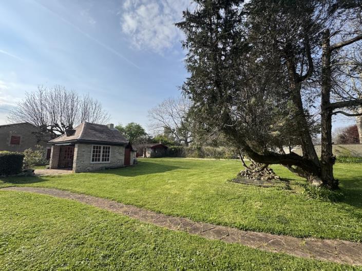 Image No.11-5 Bed Village House for sale