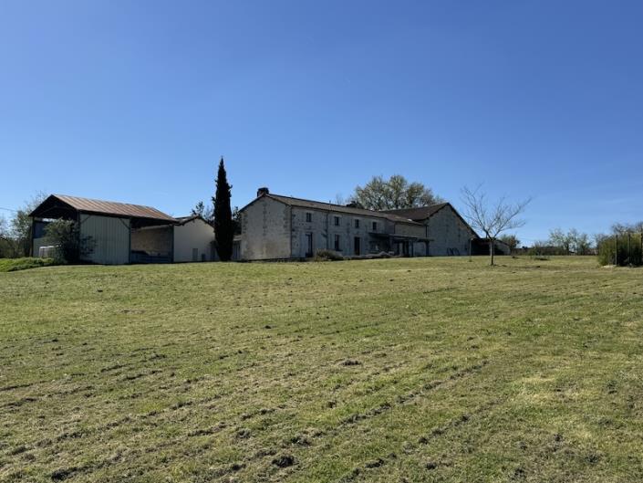 Image No.10-6 Bed Country Property for sale