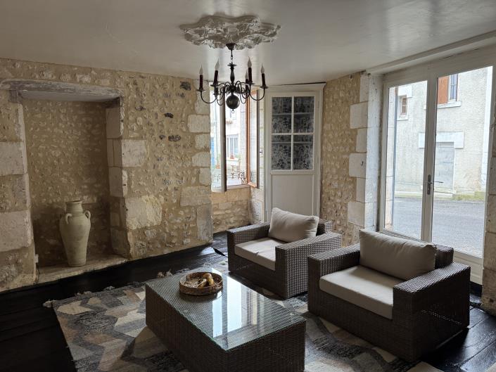 Image No.4-Maison de village de 4 chambres à vendre à Salles-Lavalette