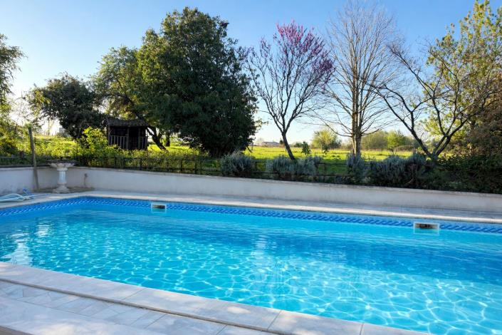 Image No.2-9 Bed Country House for sale