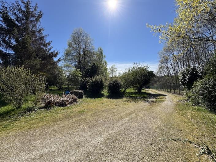 Image No.7-9 Bed Country House for sale