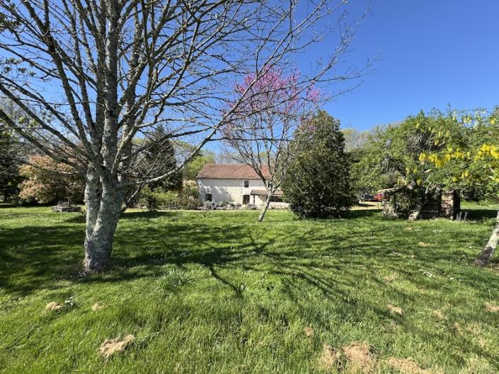 Image No.10-9 Bed Country House for sale