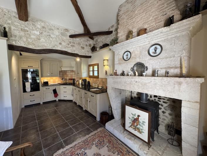 Image No.9-4 Bed Country House for sale