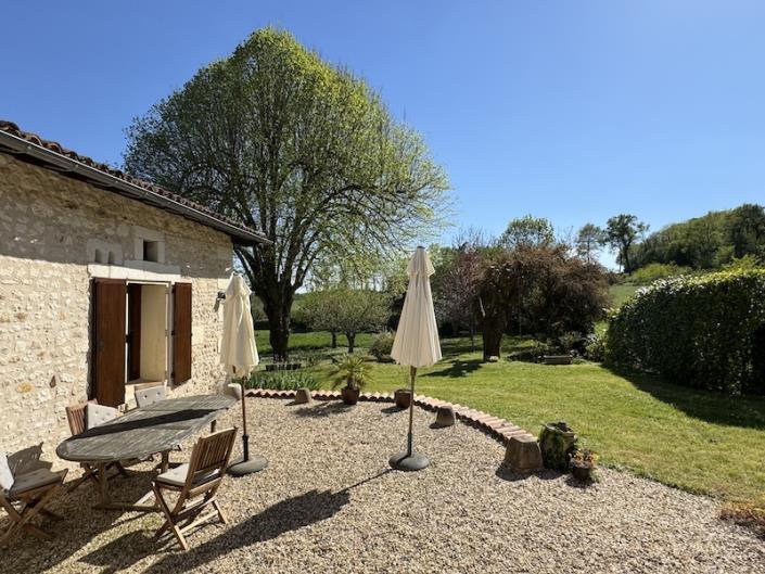 Image No.10-4 Bed Country House for sale