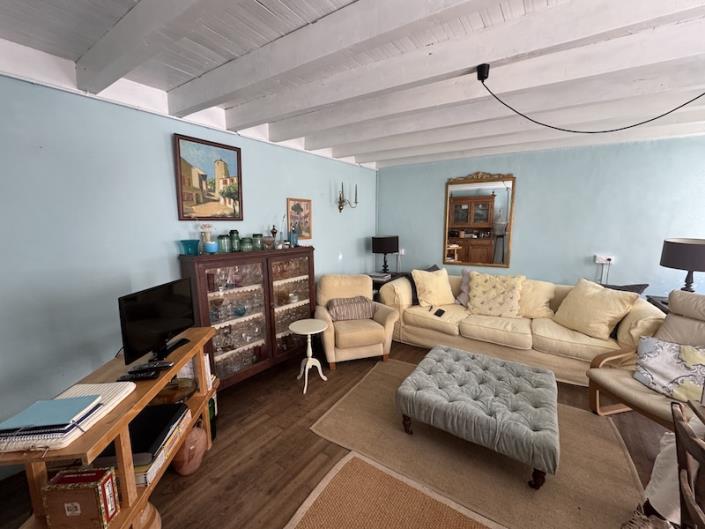 Image No.2-4 Bed Village House for sale