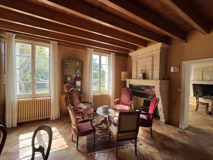 Image No.5-4 Bed Country House for sale