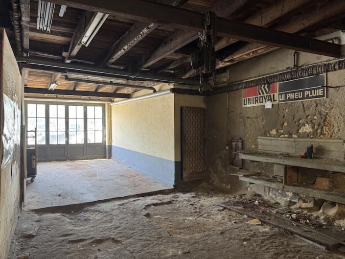 Image No.3-Commercial de 7 chambres à vendre à Montguyon