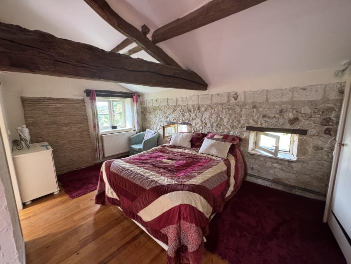 Image No.8-8 Bed Country Property for sale