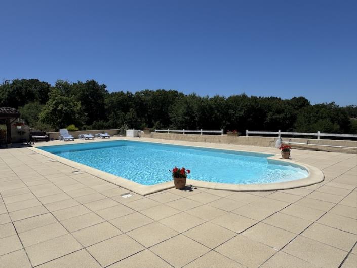 Image No.12-8 Bed Country Property for sale