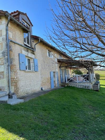 Image No.18-4 Bed Country House for sale