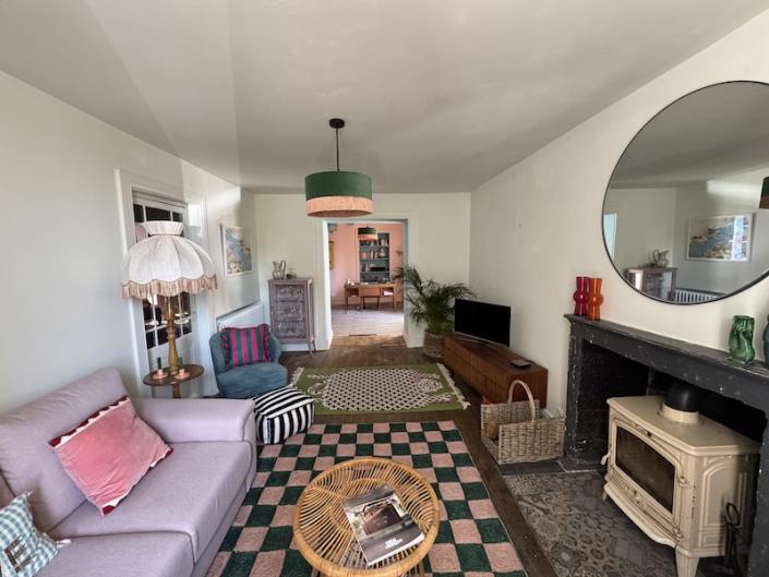 Image No.3-6 Bed Village House for sale