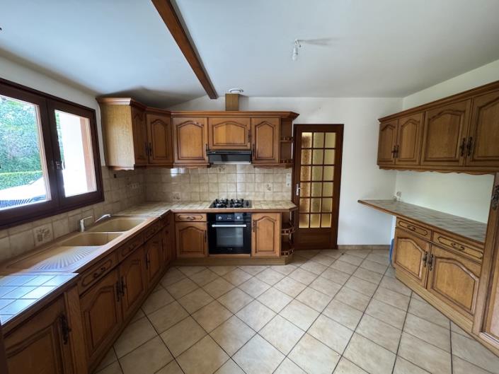 Image No.4-4 Bed Country House for sale