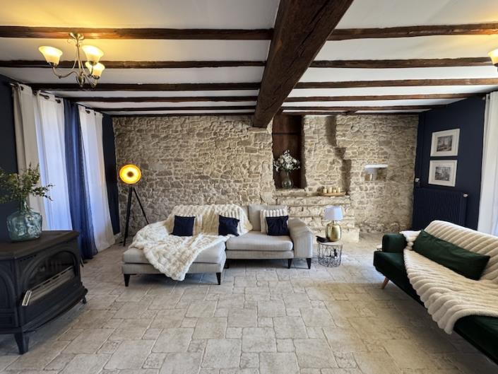 Image No.6-10 Bed Farmhouse for sale