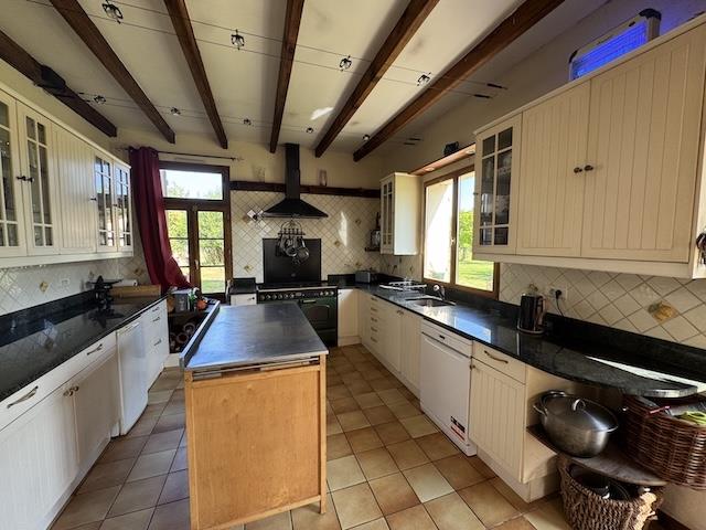 Image No.5-5 Bed Farmhouse for sale