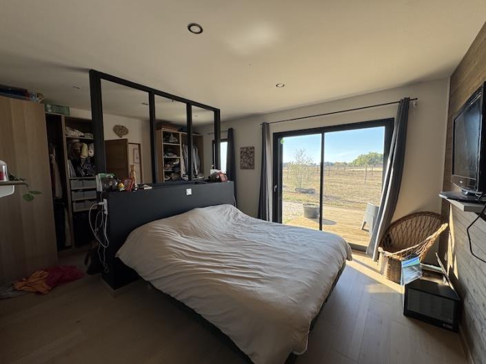 Image No.7-3 Bed Country House for sale