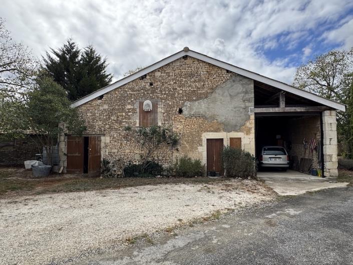 Image No.9-4 Bed Country House for sale