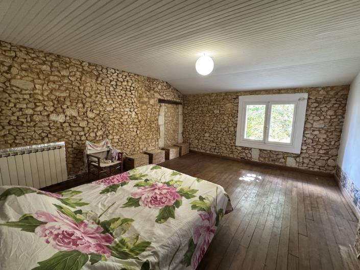 Image No.6-3 Bed Farmhouse for sale