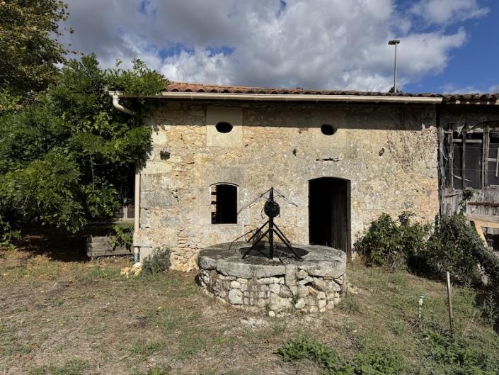 Image No.10-3 Bed Farmhouse for sale